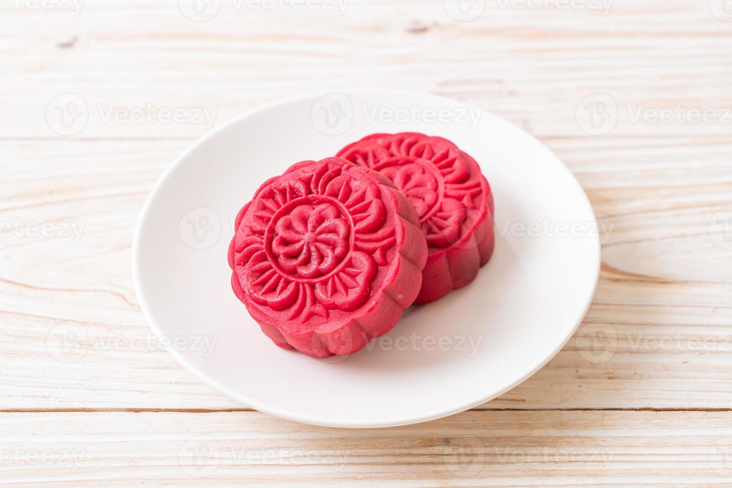 torta di luna sapore di velluto rosso per la festa di metà autunno foto