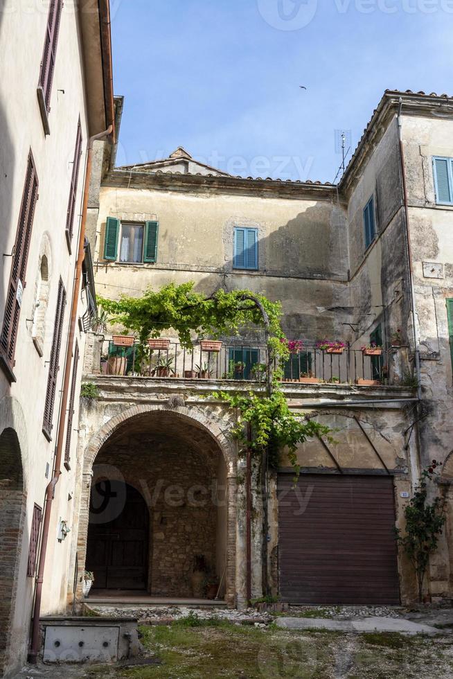 architettura del villaggio di san gemini foto