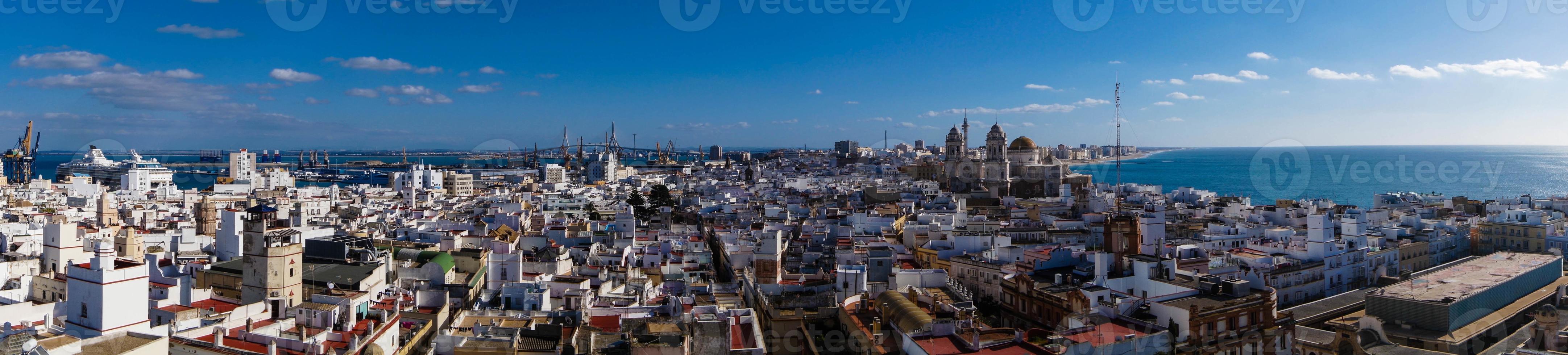 la città di cadice spagna andalusia foto