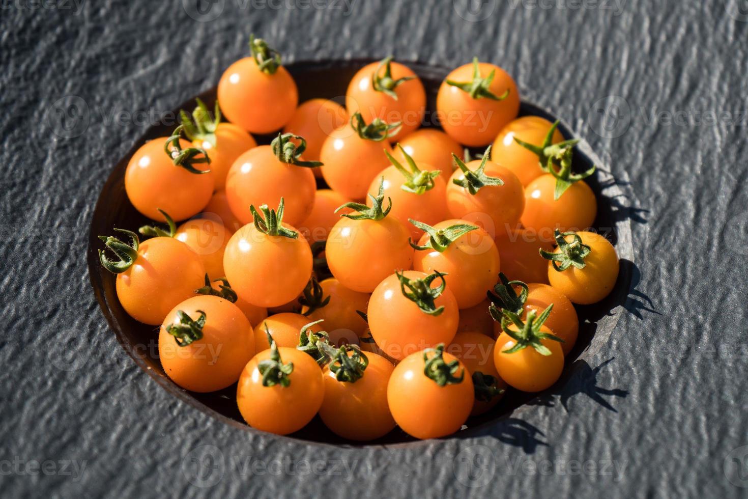 pomodorini cocktail all'arancia solanum lycopersicum foto