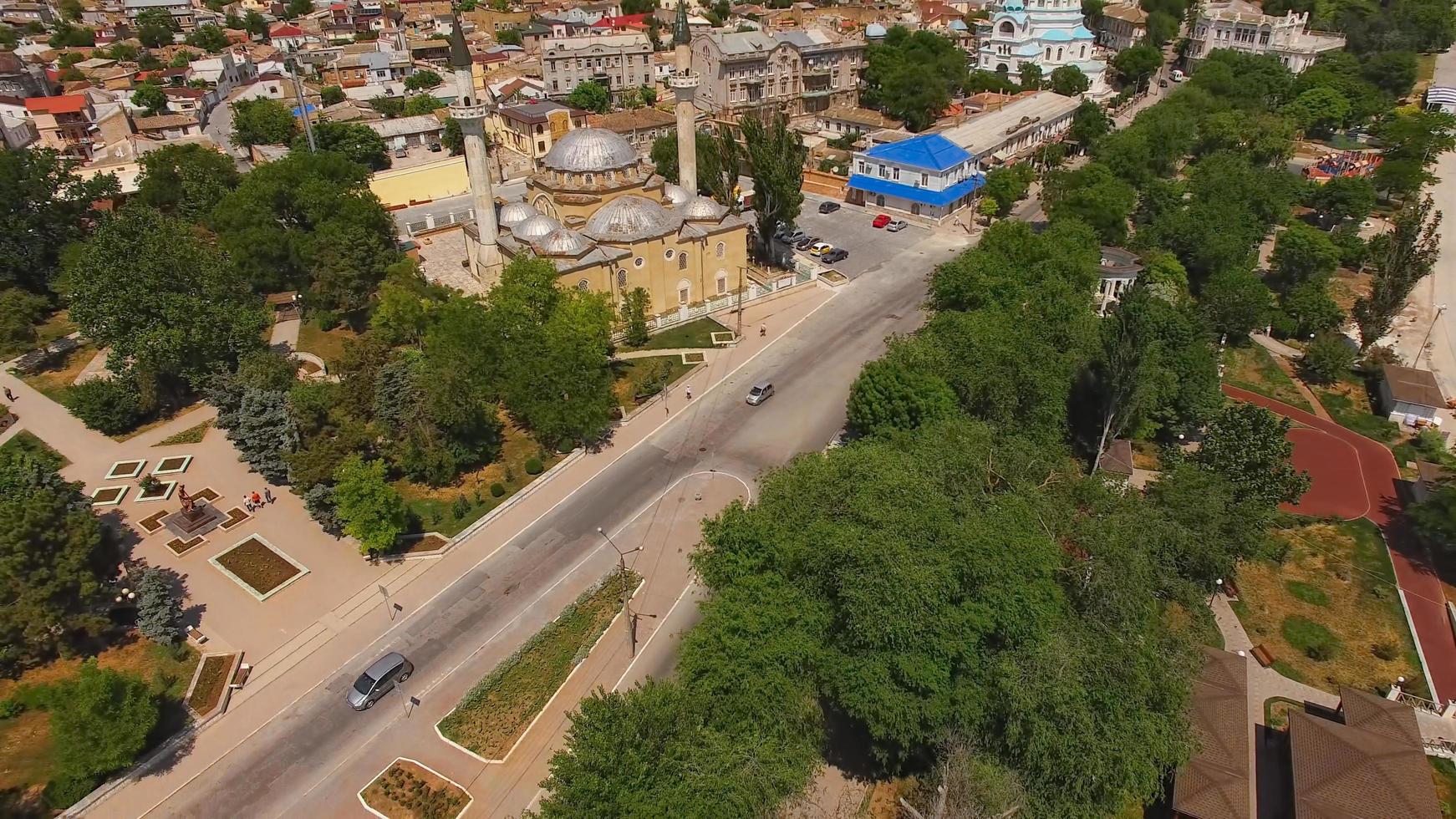 veduta aerea della città in estate. foto