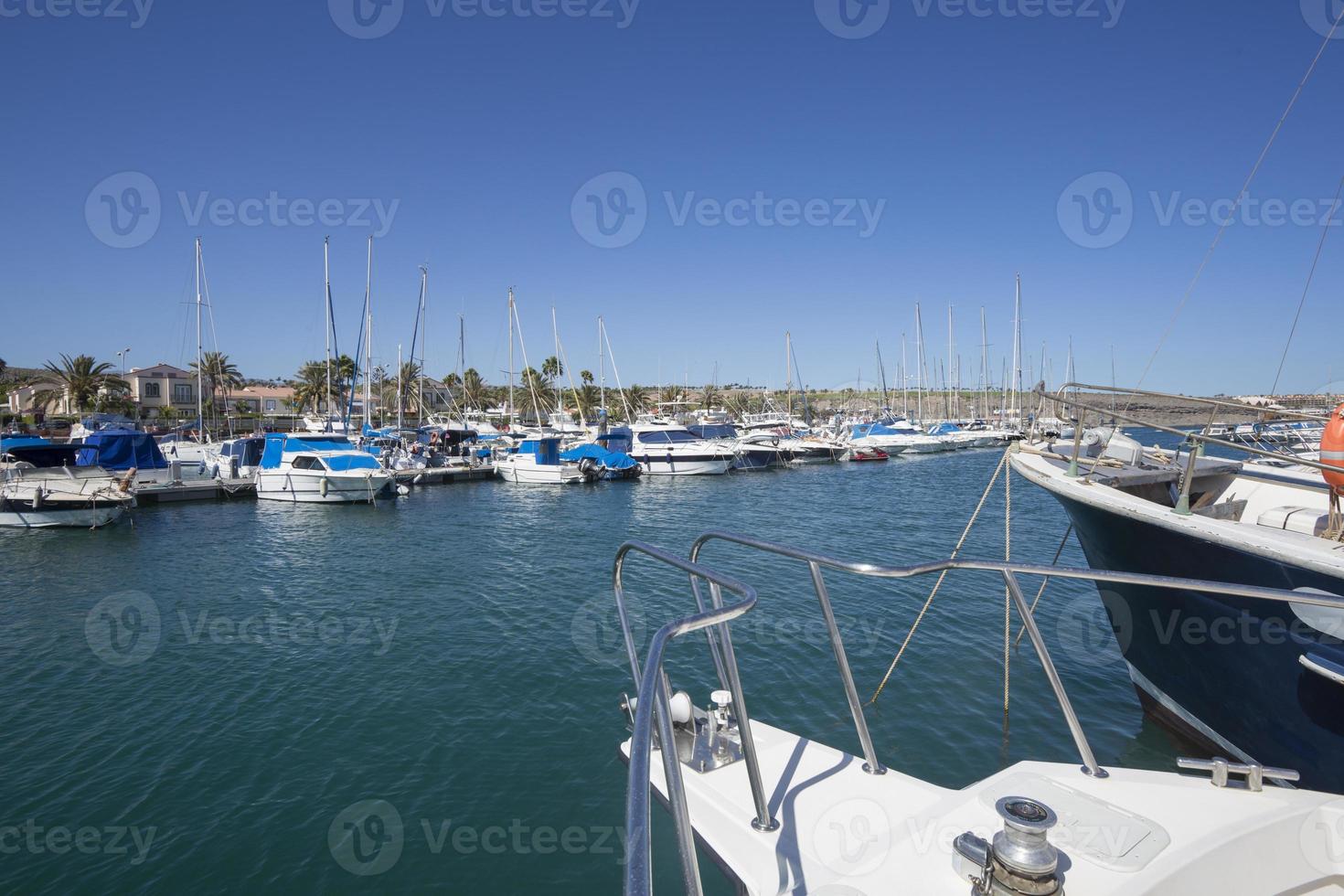 barche a vela nel porto di gran canaria foto