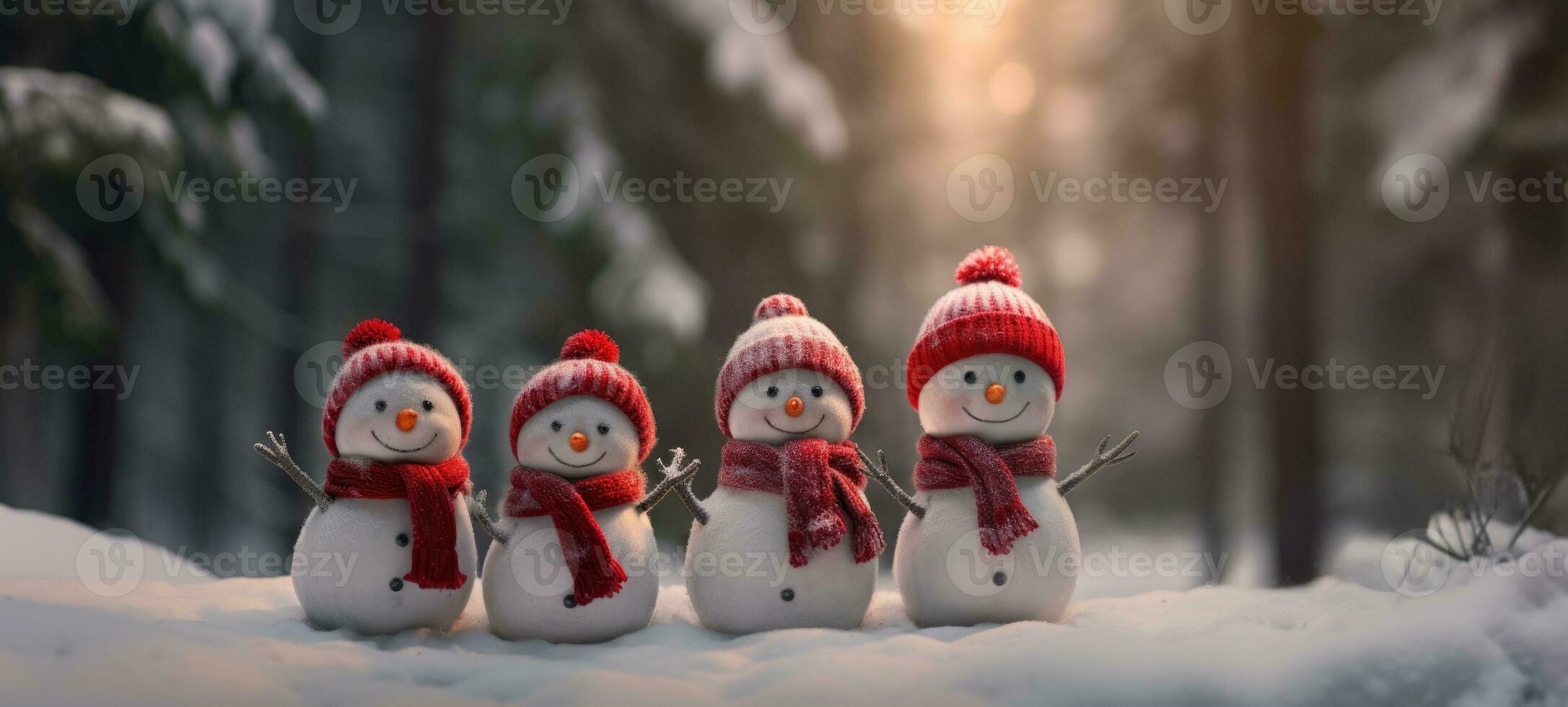 famiglia pupazzo di neve con sciarpa nel neve foresta saluto carta natale Natale foto