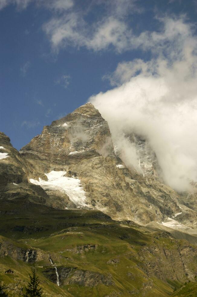 fotografico documentazione di il cervino montagna foto