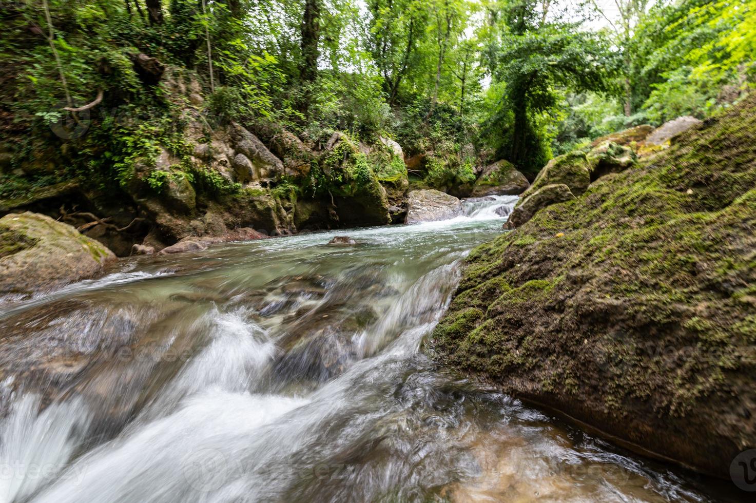 bleck river dopo cascata di marmo foto