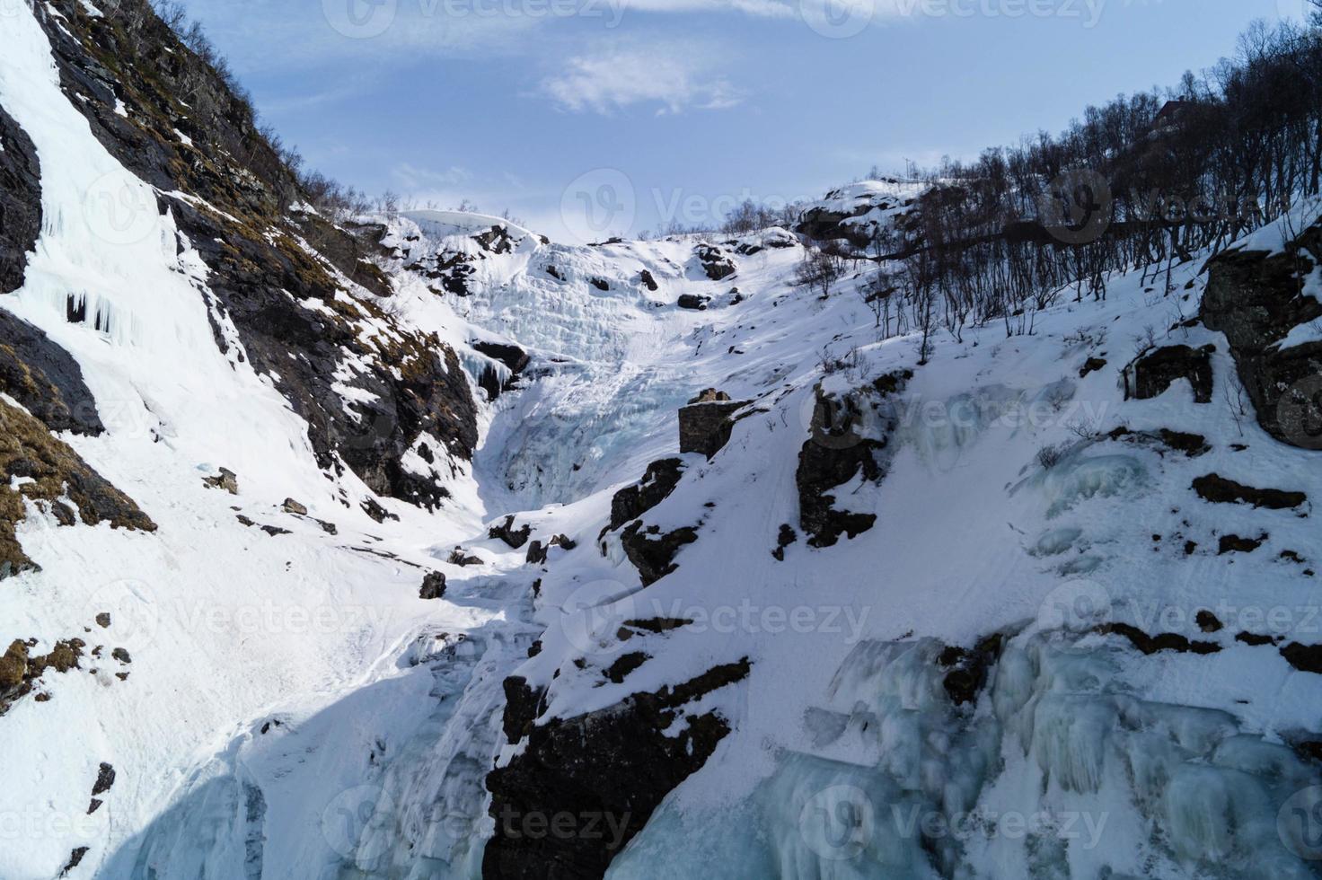 cascata ghiacciata in norvegia foto