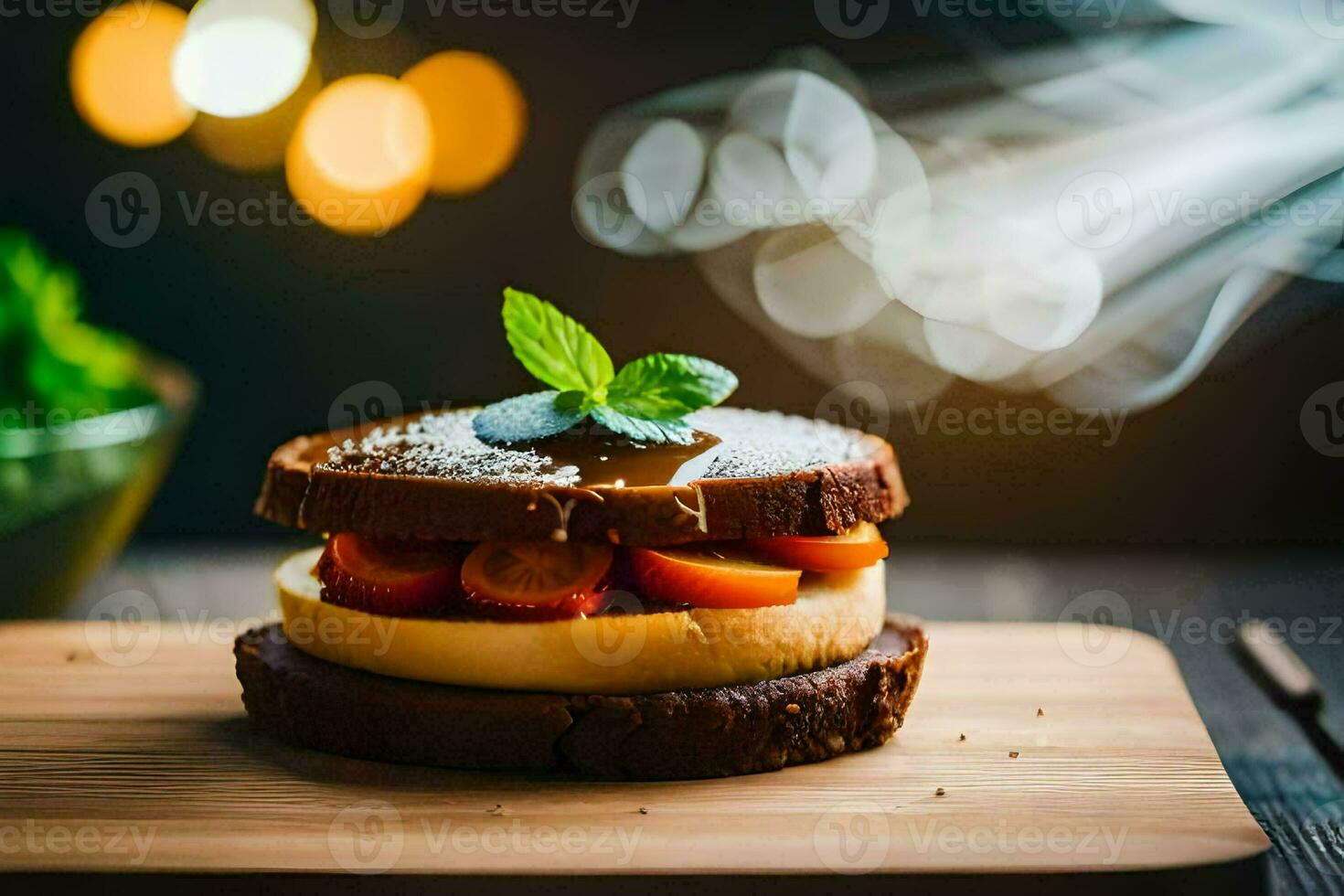 un' Sandwich con fragole e crema su un' di legno taglio tavola. ai-generato foto