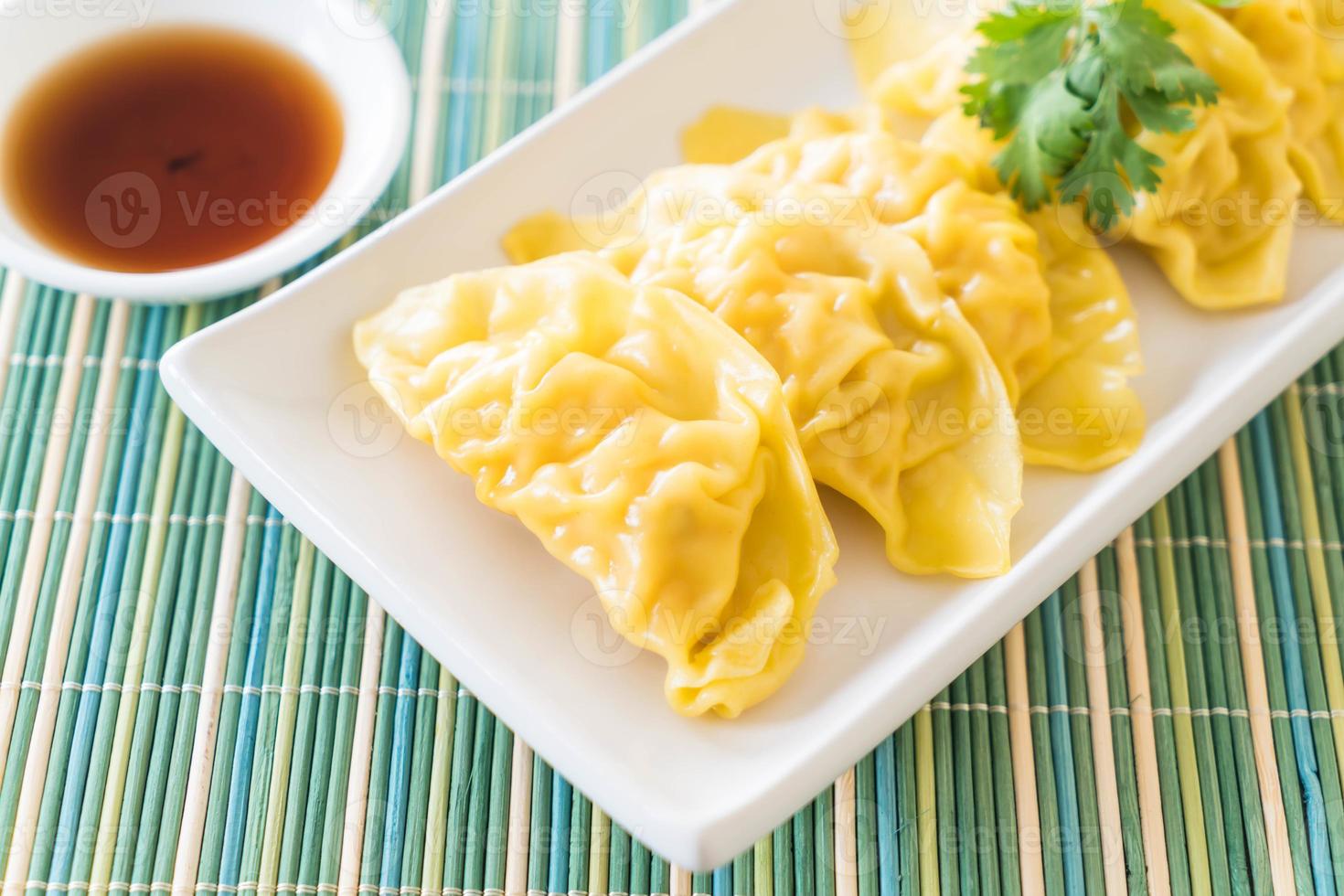 gnocchi di gamberi al vapore dim sum foto