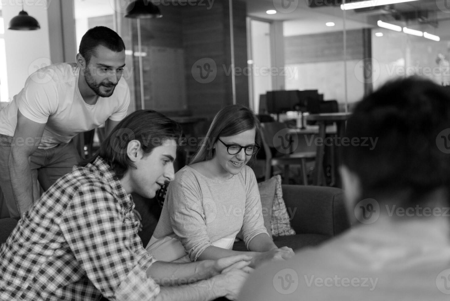 squadra incontro e di brainstorming foto