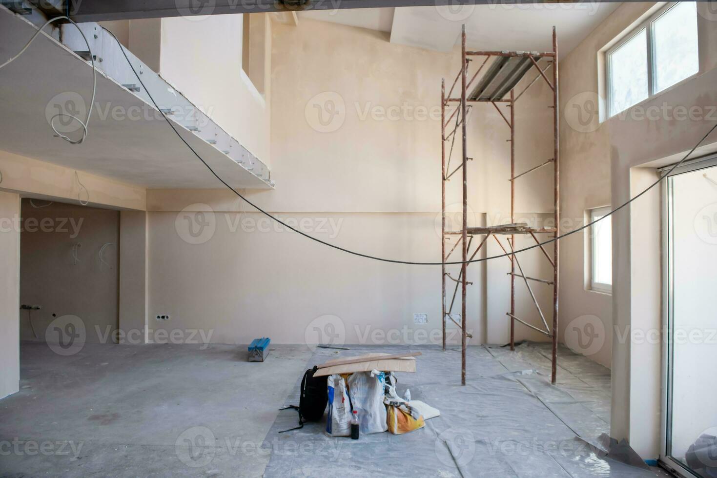 interno del cantiere con ponteggi foto