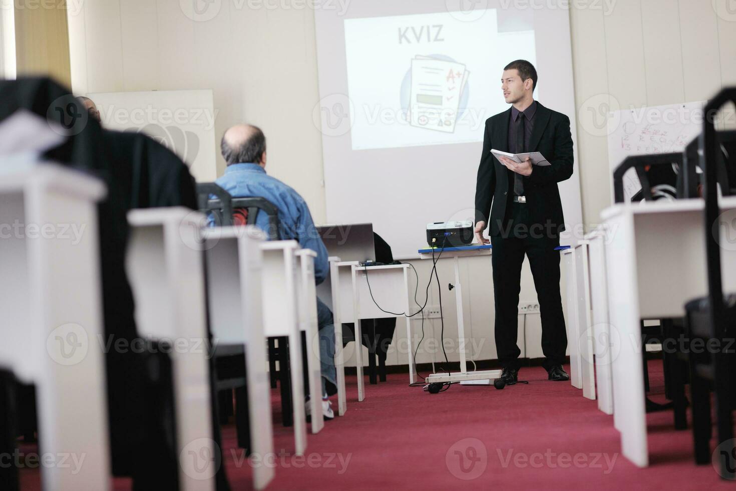 uomo d'affari in seminario foto