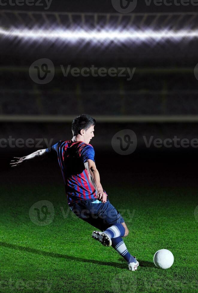 calcio giocatore nel azione foto