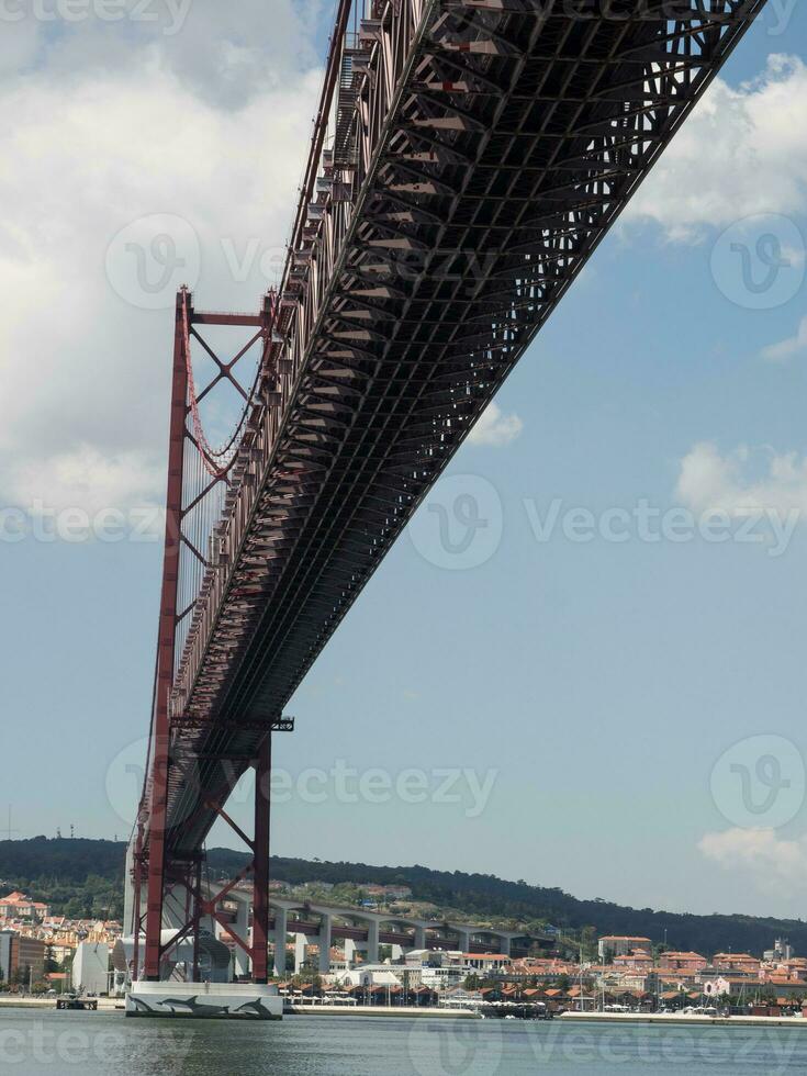 città di lisbona in portogallo foto