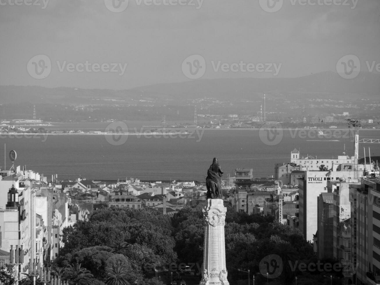 città di lisbona in portogallo foto