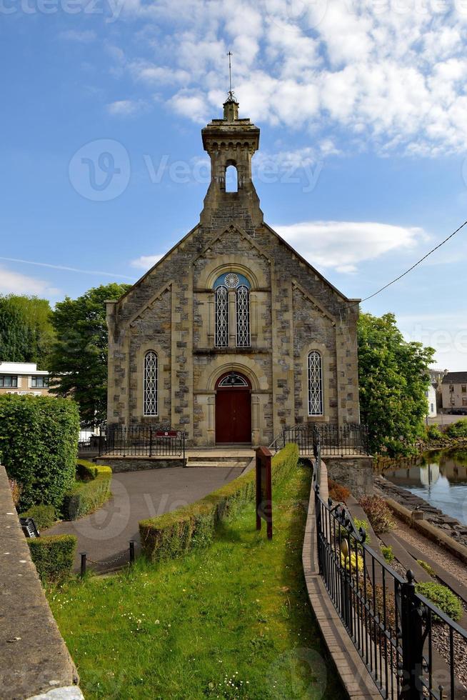 chiesa metodista di donegal al sole del mattino foto