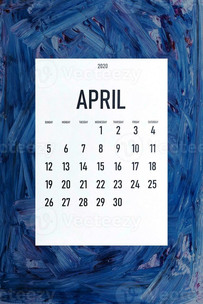 aprile 2020 semplice calendario su di moda classico blu colore foto