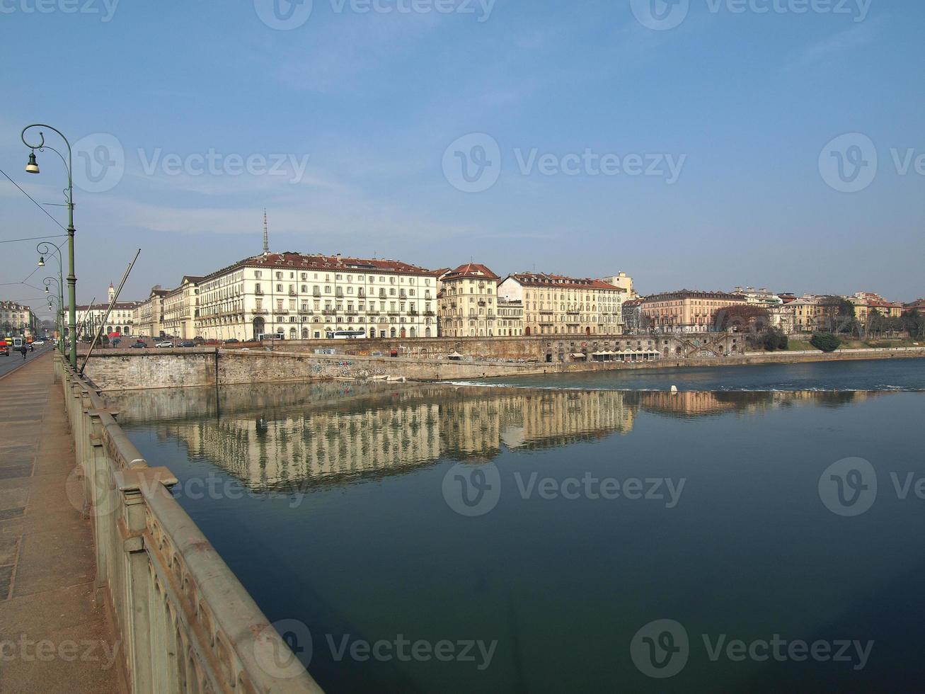 fiume po, torino foto