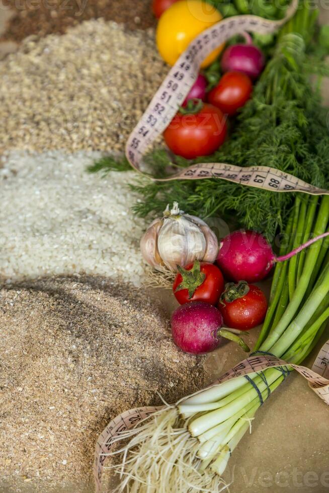 fresco verdure. utile e salutare mangiare foto