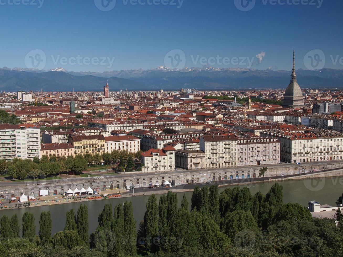 veduta aerea di torino foto