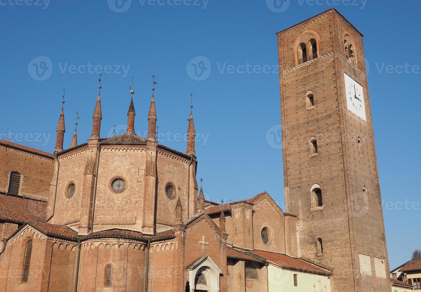 cattedrale di chieri, italia foto