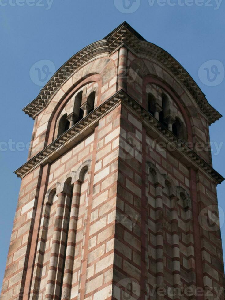 alto campana Torre di il st. segni Chiesa, belgrado foto