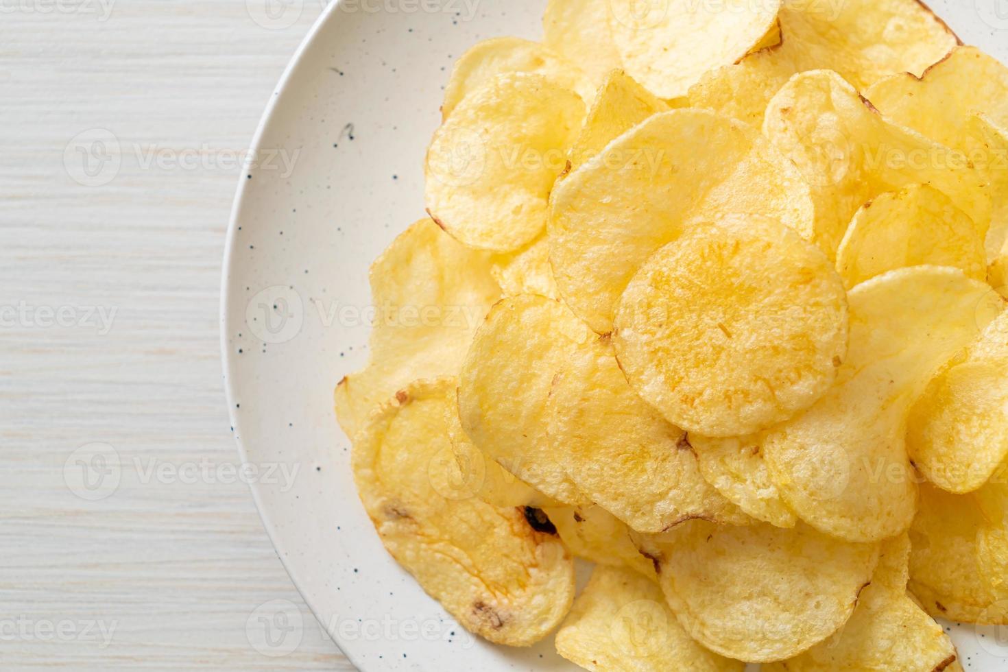 patatine fritte con salsa di panna acida foto