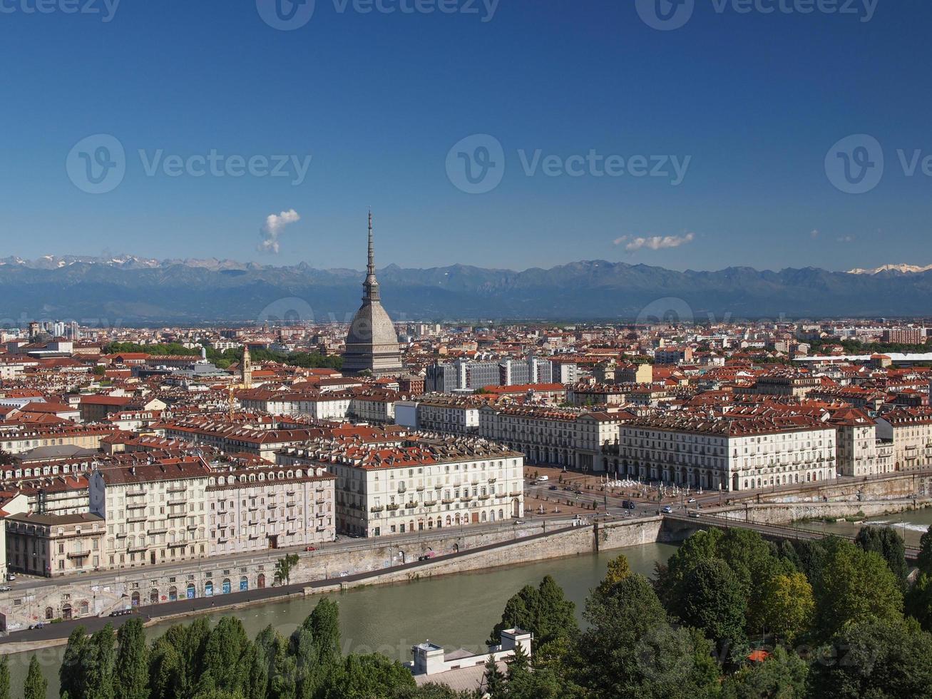 veduta aerea di torino foto