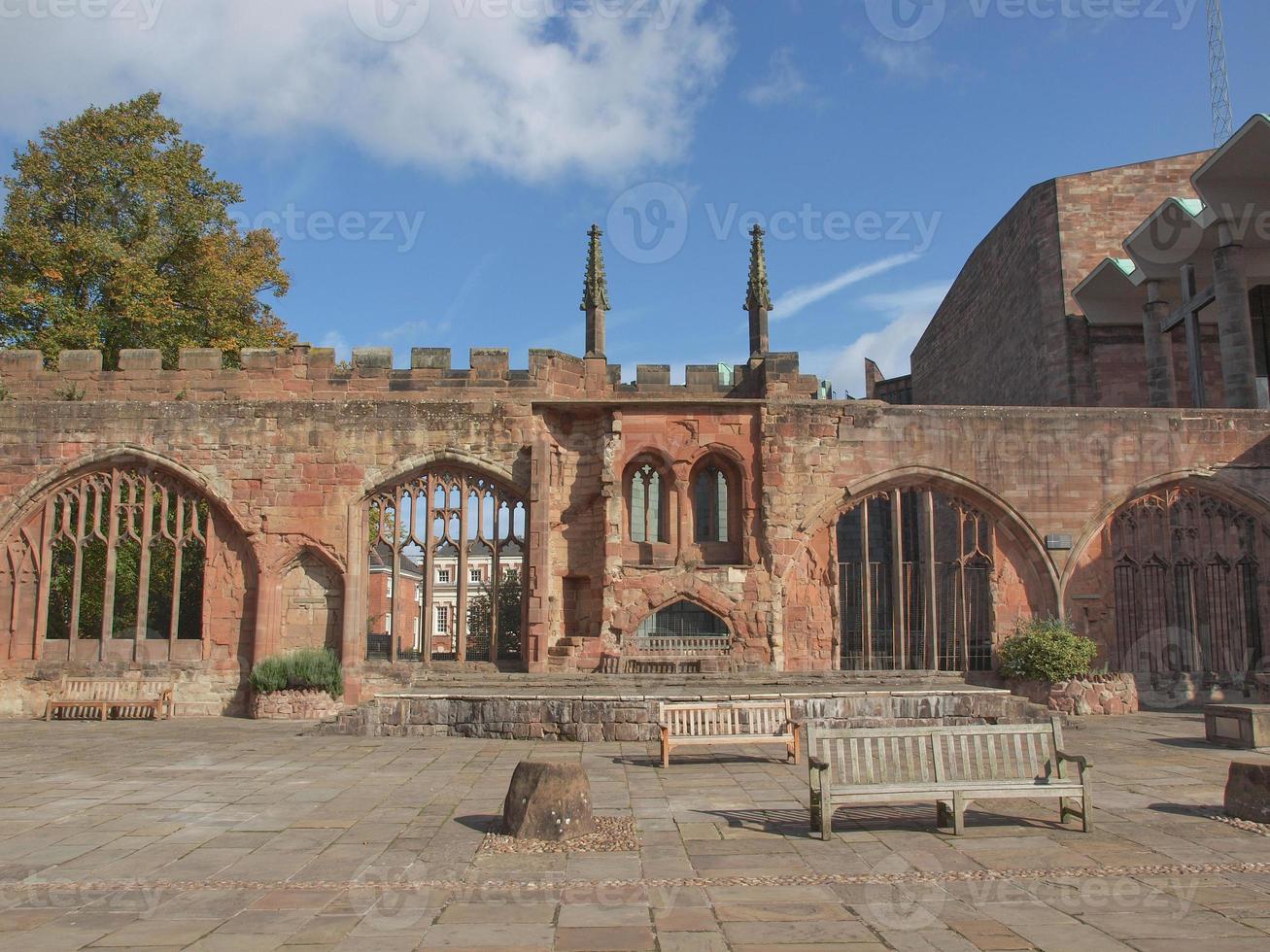 rovine della cattedrale di coventry foto