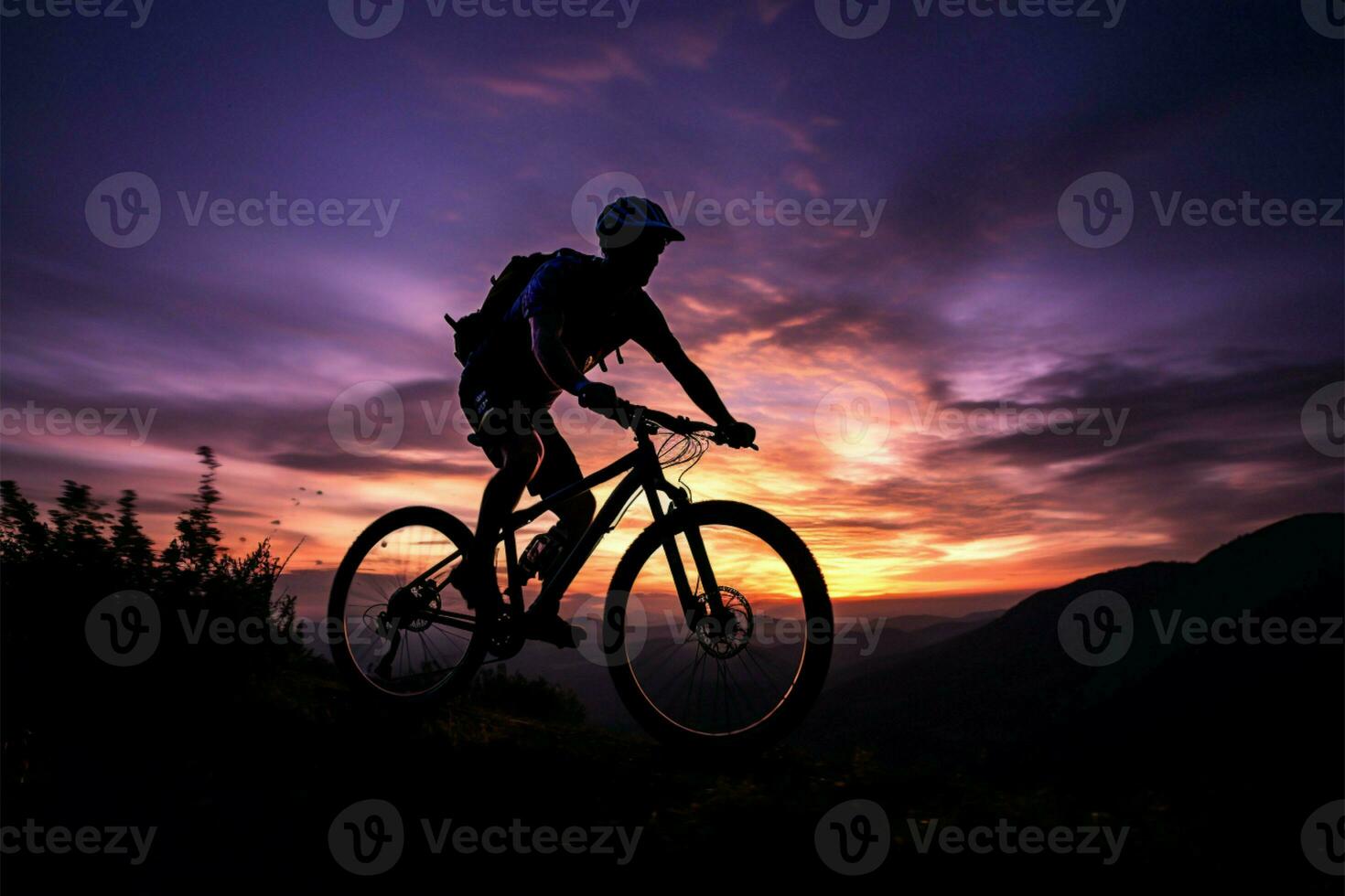 sera montagna bike avventura come il sole imposta su il orizzonte ai generato foto