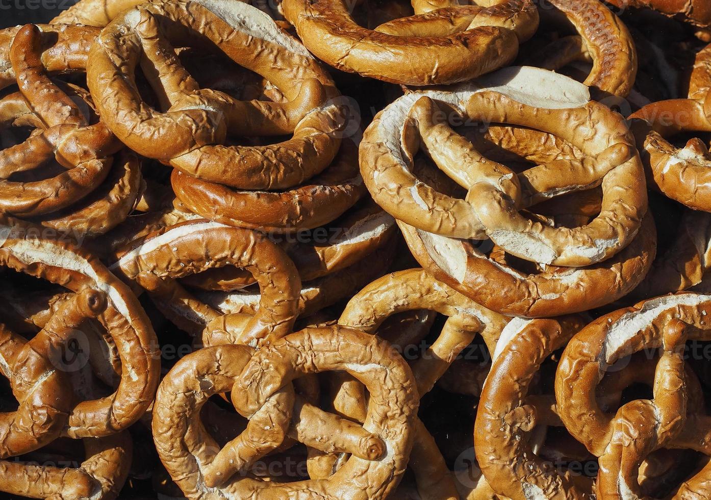 pane al forno pretzel foto