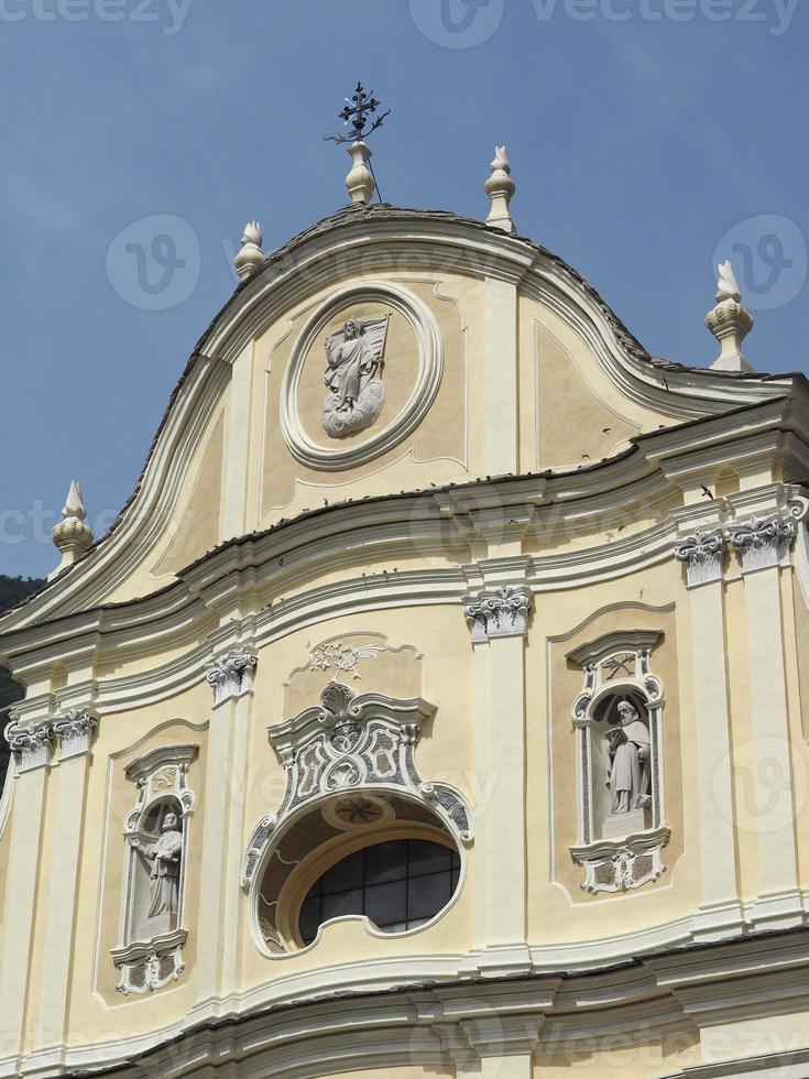 chiesa parrocchiale a quincinetto foto