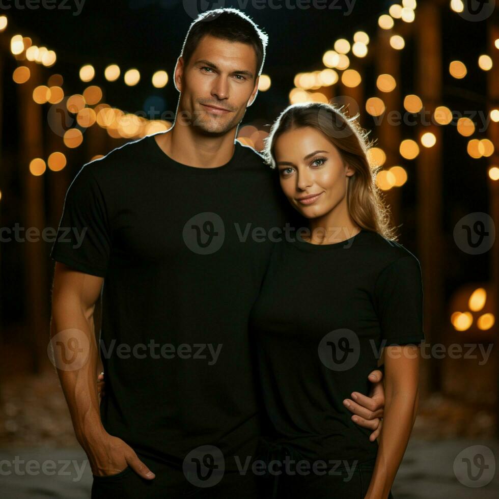 ai generato un' bellissimo coppia indossare nero camicie, con sfondo di pauroso Halloween luci foto