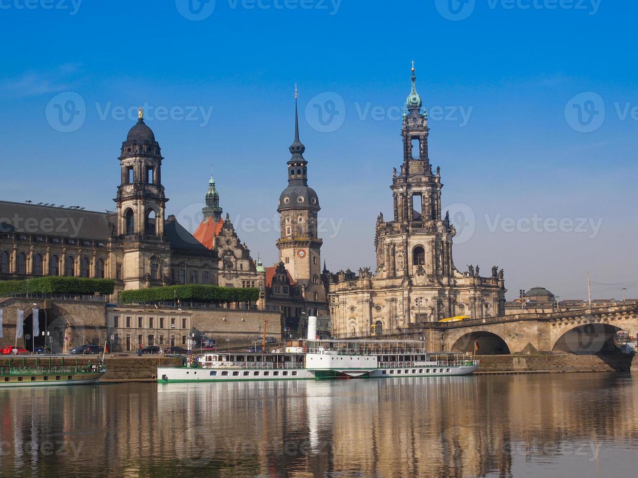 hofkirche a dresda foto