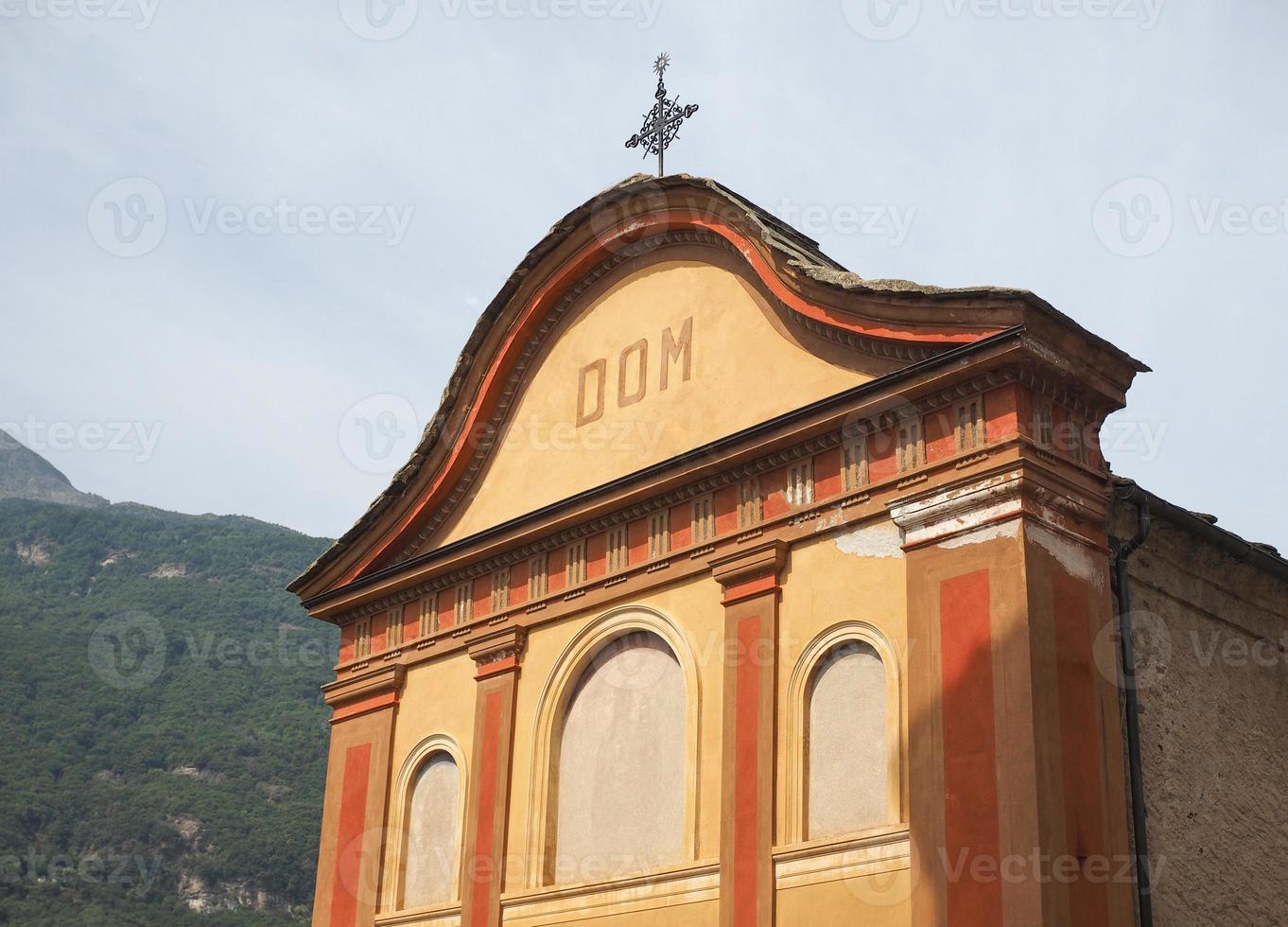 vista del centro storico di settimo vittone foto