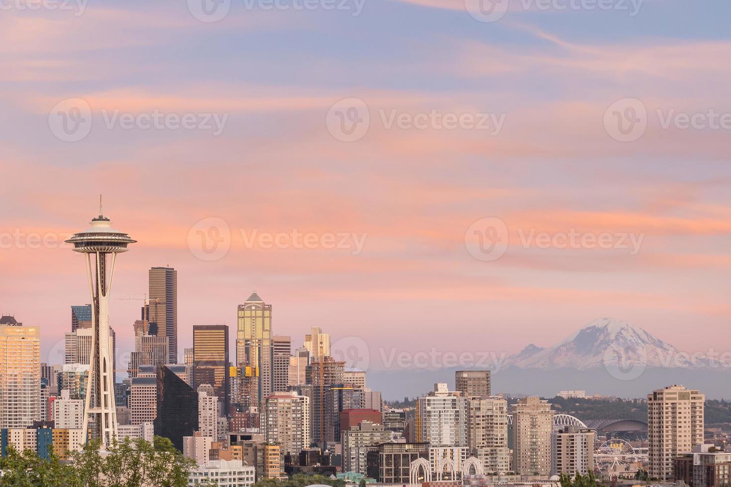 vista dello skyline del centro di Seattle foto