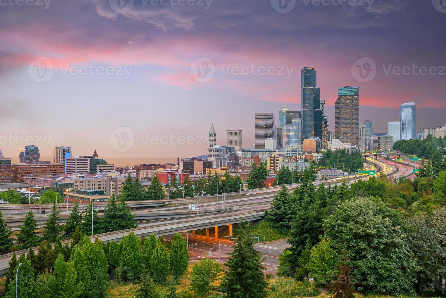 vista dello skyline del centro di Seattle foto
