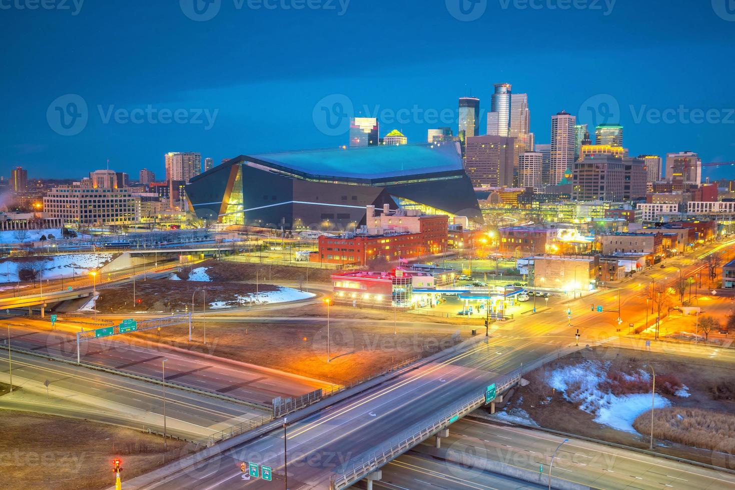 Minneapolis skyline del centro nel Minnesota, Stati Uniti d'America foto