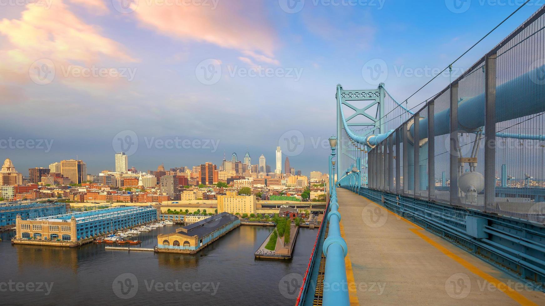 paesaggio urbano di skyline del centro di Philadelphia in Pennsylvania foto