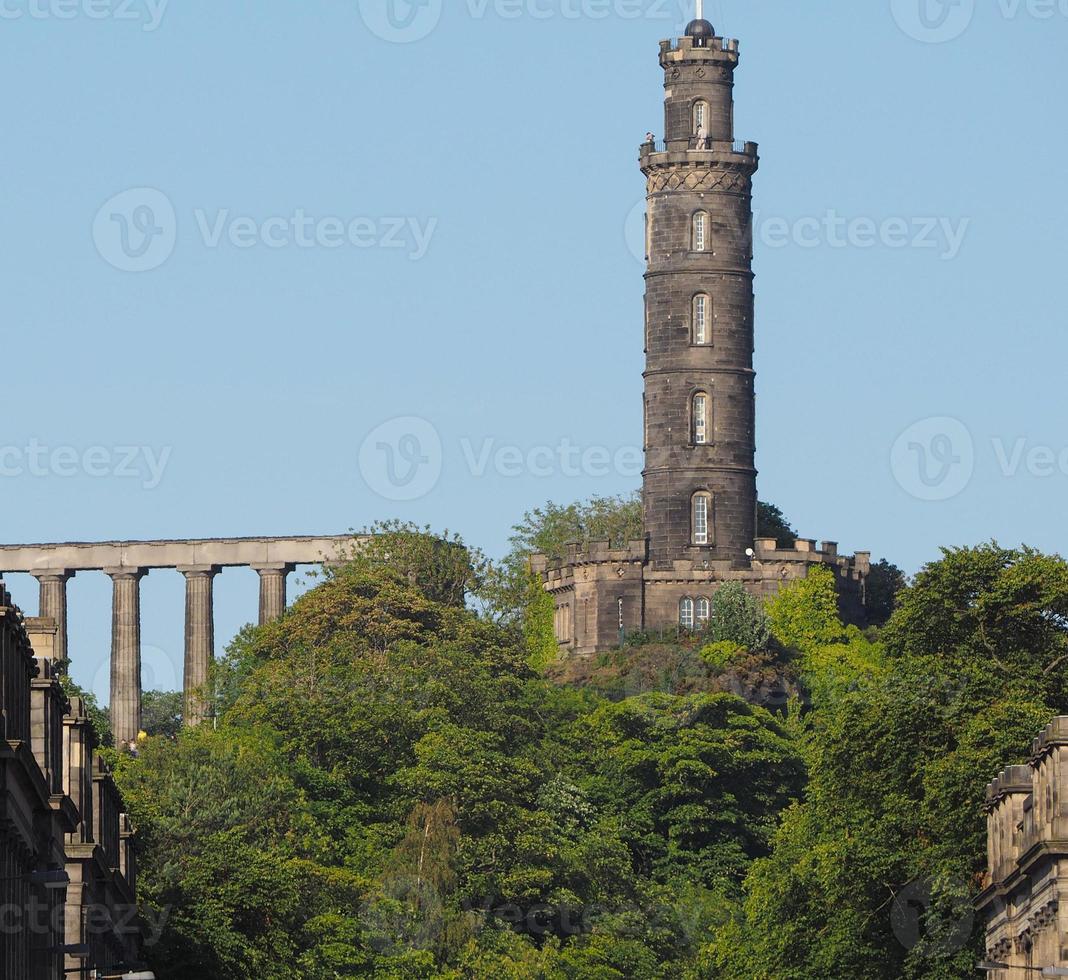 Calton Hill a Edimburgo foto