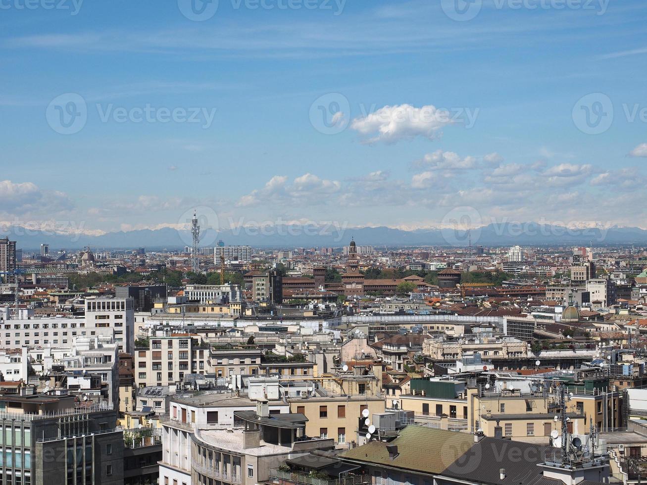 veduta aerea di milano, italia foto