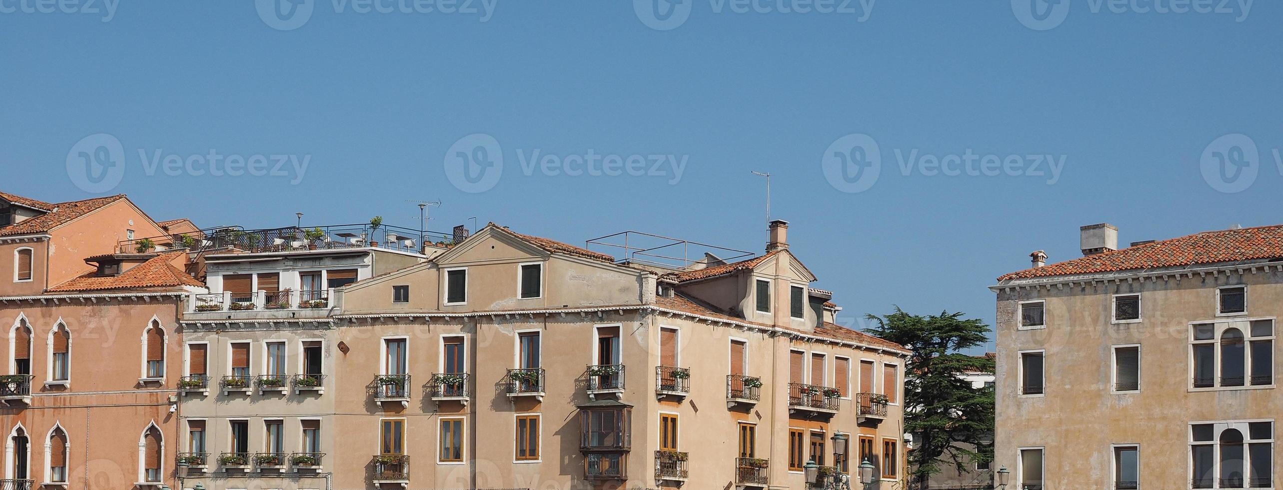 vista della città di venezia foto