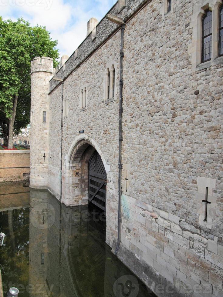 cancello dei traditori alla torre di londra foto