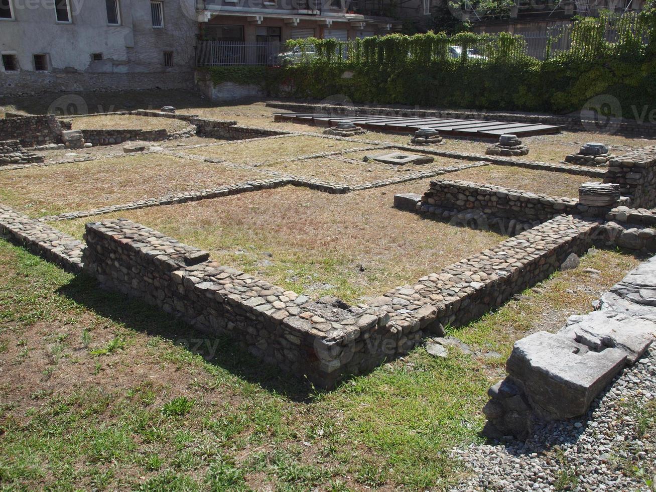 teatro romano aosta foto