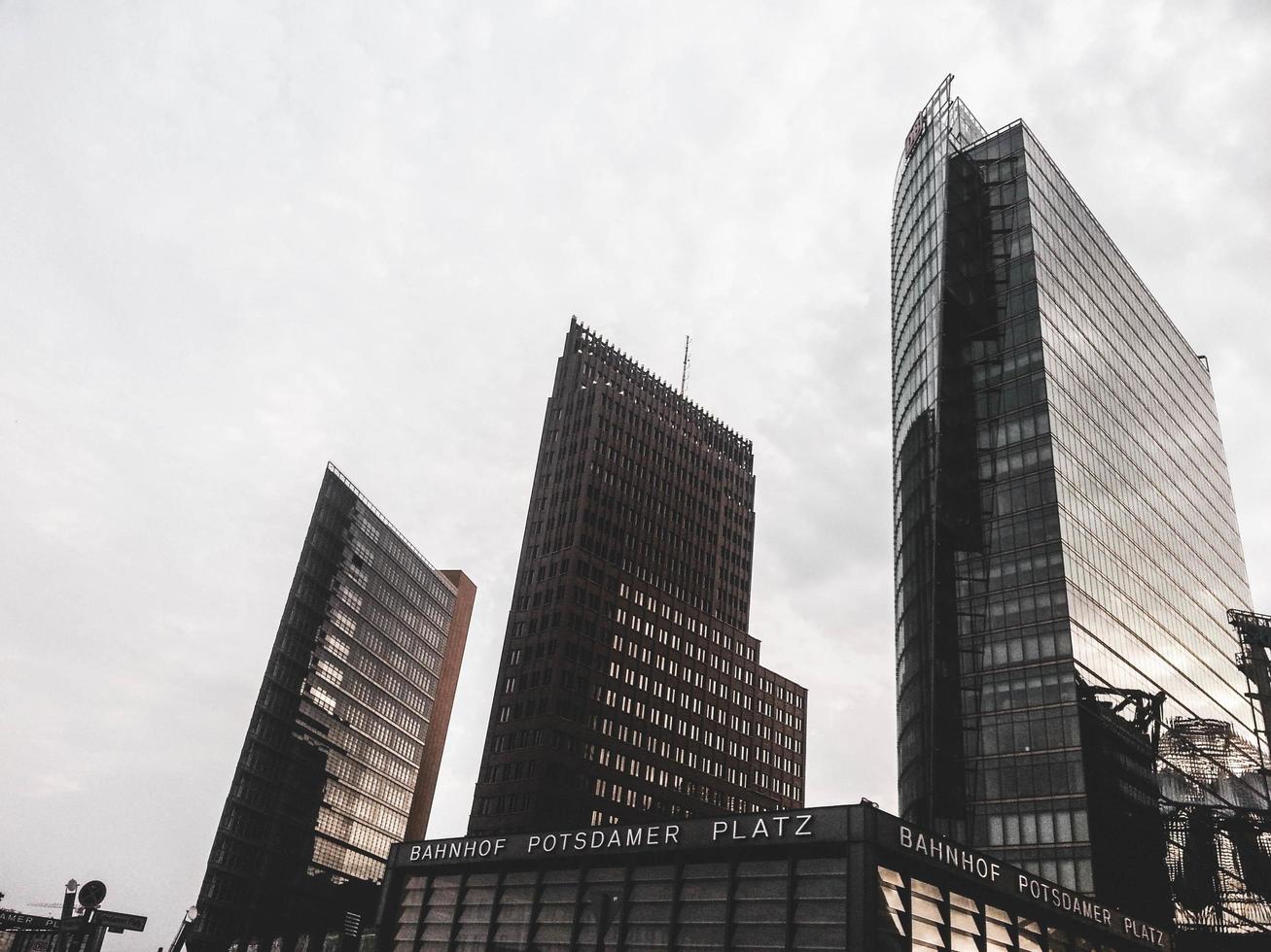 skyline di berlino in germania, europa foto