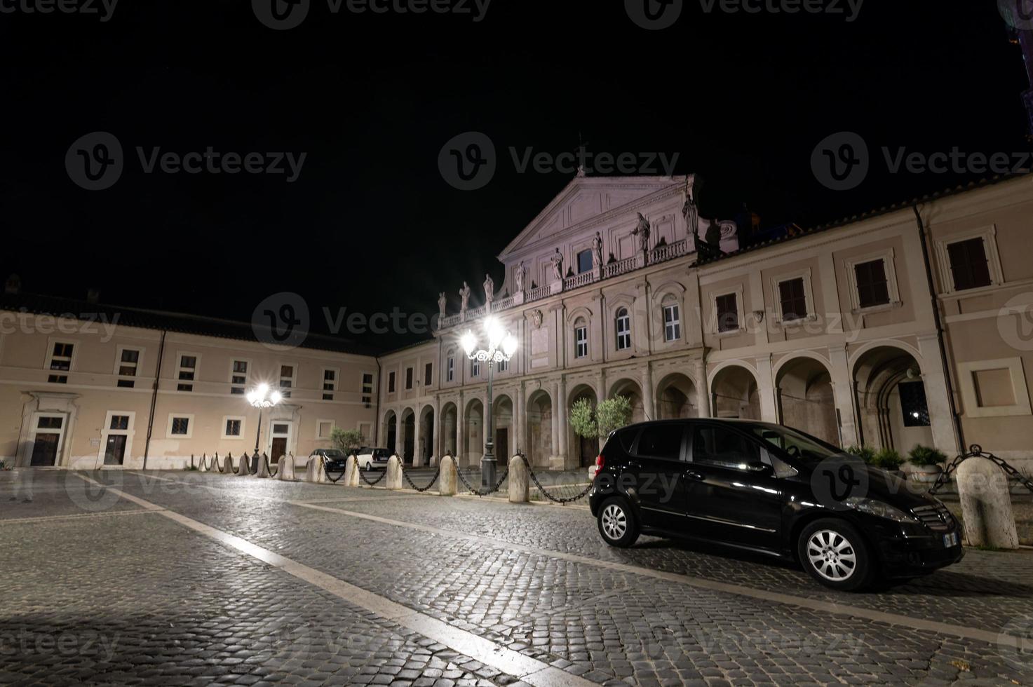 cattedrale di terni di notte foto