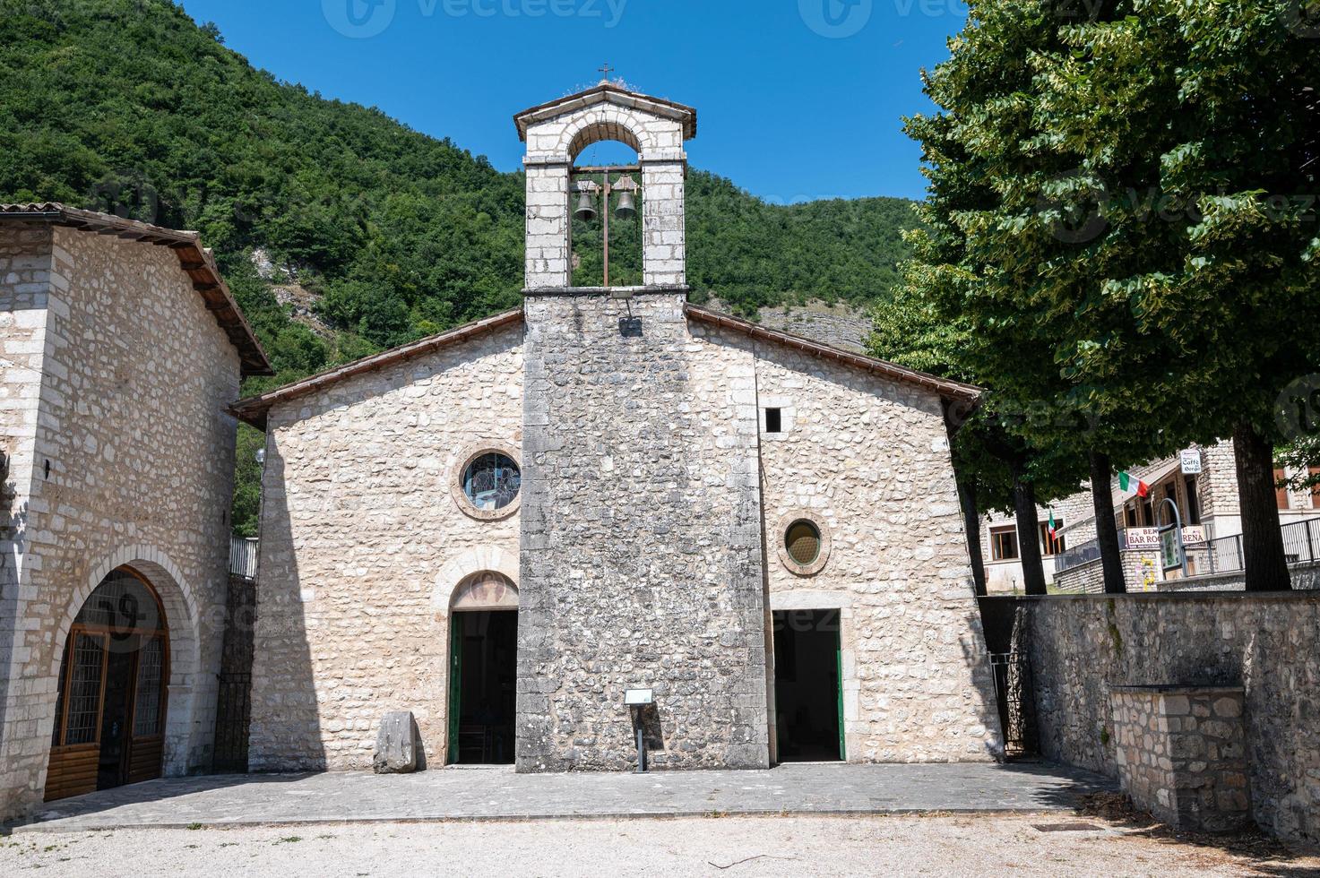 antico santuario di roccaporena foto