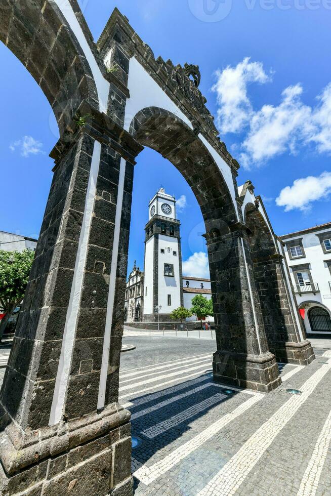 portas da cidade - Portogallo foto
