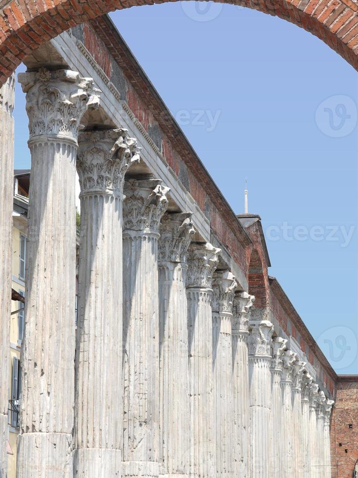 colonne di san lorenzo, milano foto