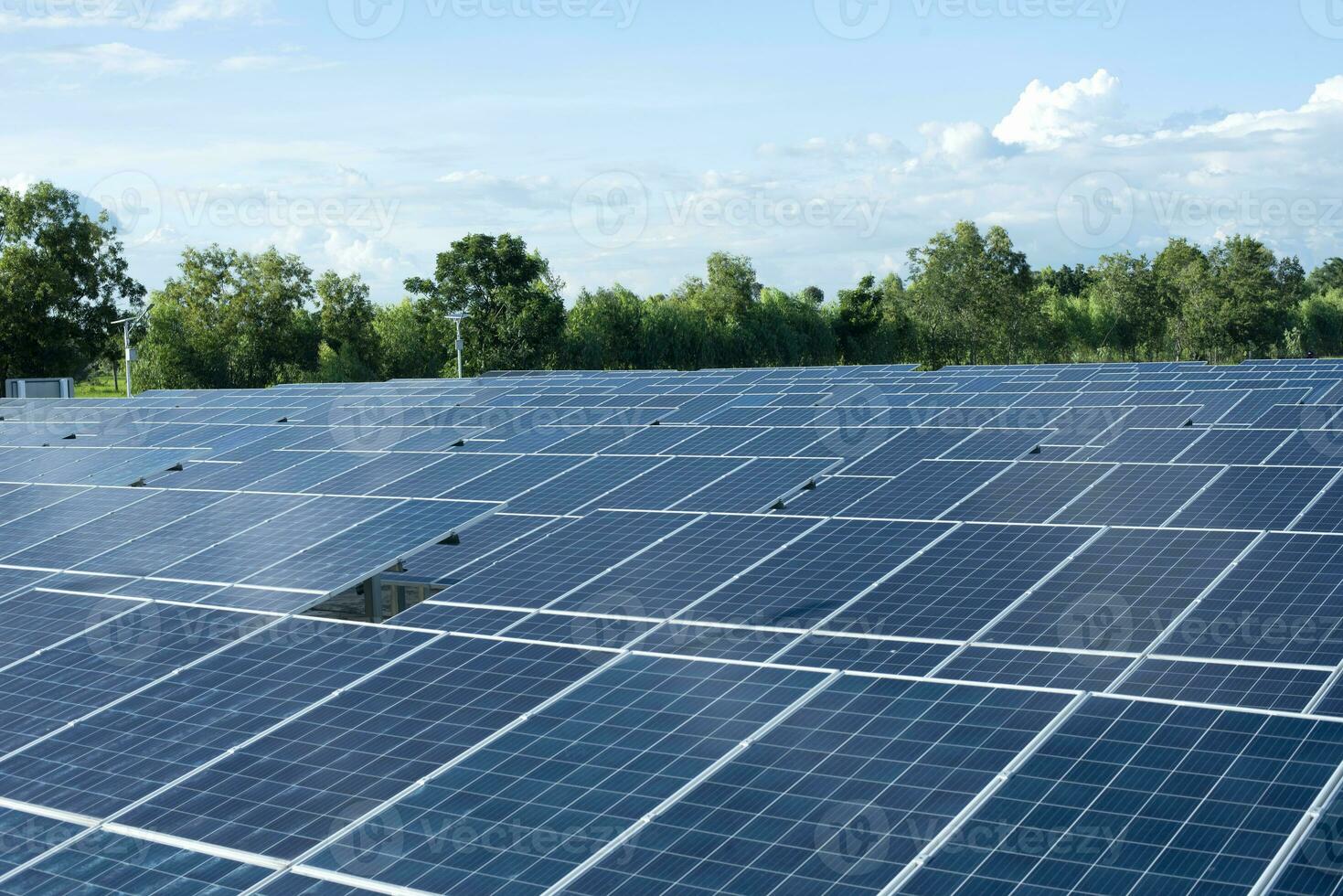 solare pannello Generatore cellula alternativa elettricità fonti per il futuro mondo il concetto di sostenibile alternativa risorse. foto