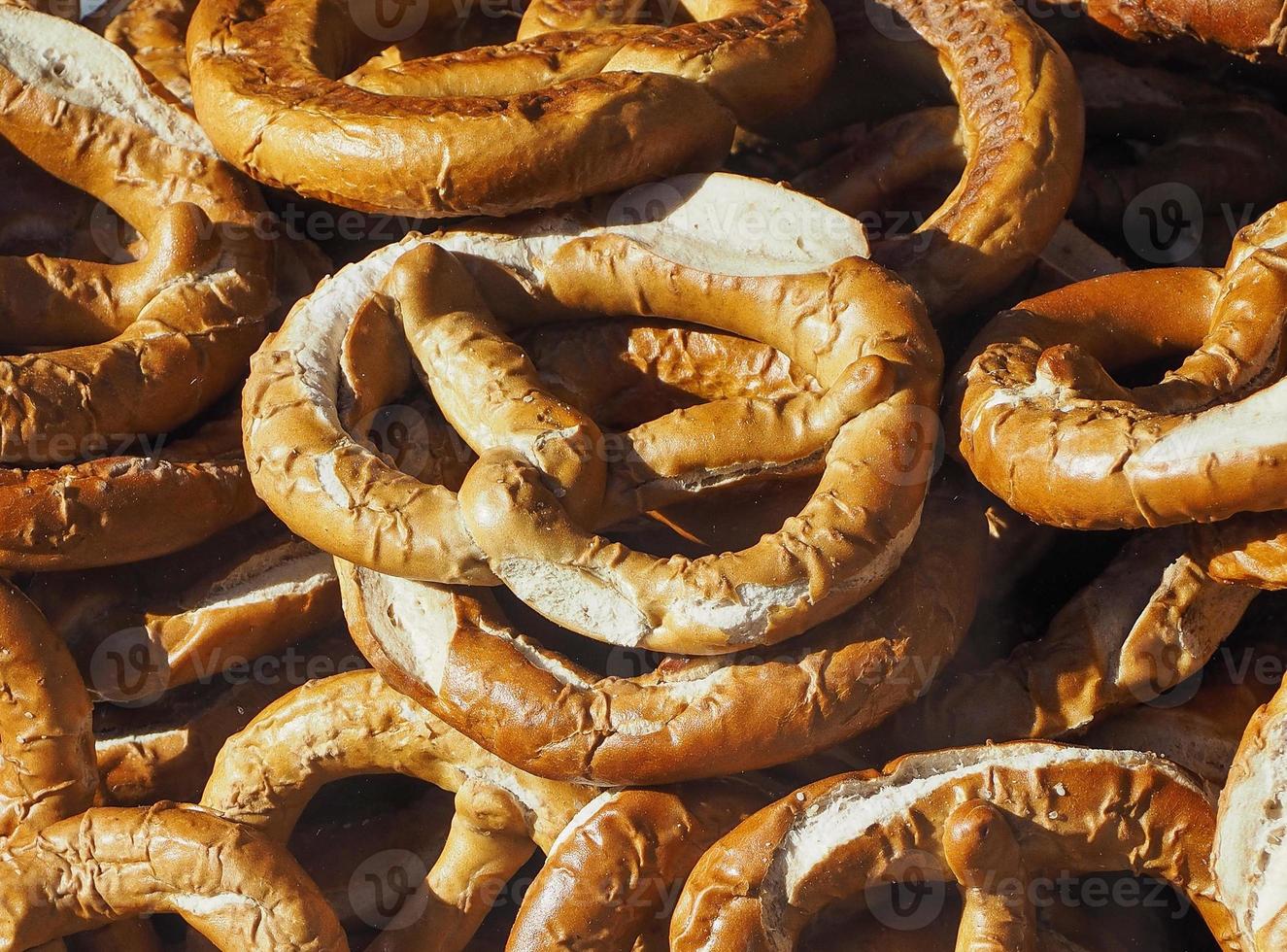 pane al forno pretzel foto